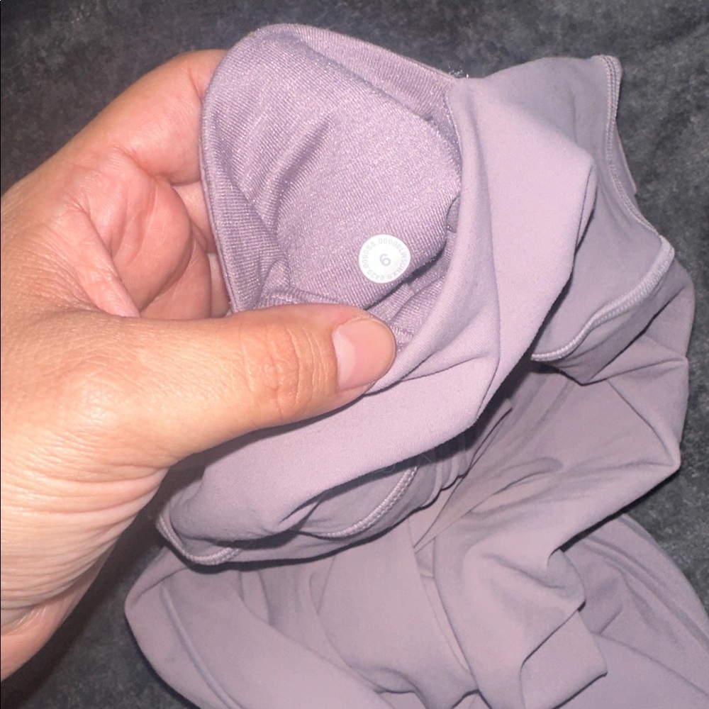 Lululemon Athletica Lilac Leggings - Picture 3 of 4